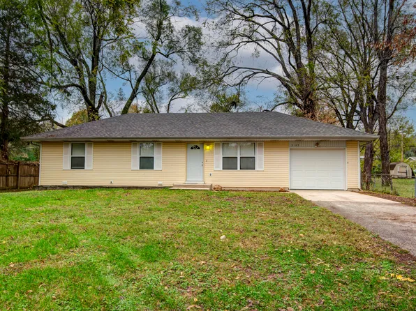 3145 W Lombard Street, Springfield, MO 65802