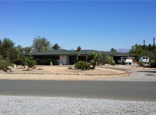 14249 Gayhead Rd, Apple Valley, CA 92307