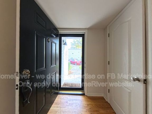 4th image of 311 Peachtree Hills Ave NE APT 8B