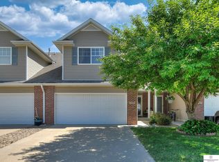 17503 Franklin Plz, Omaha, NE 68118