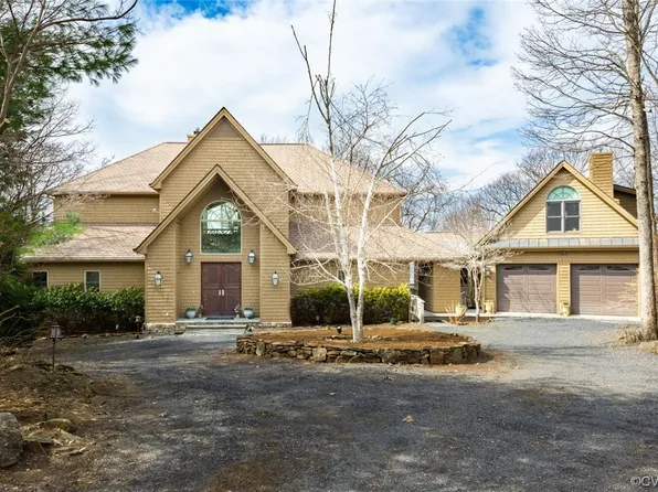 74 Crab Orch, Roseland, VA 22967