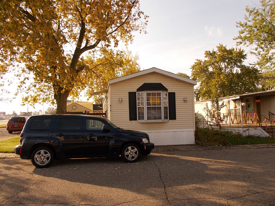 1st image of 816 Marlin Ave SW