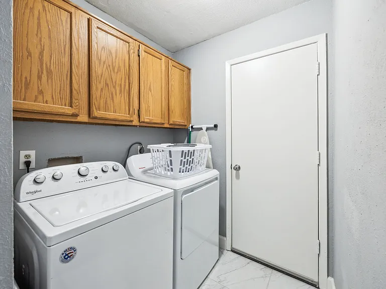 1601 Chittam Dr — Photo 20