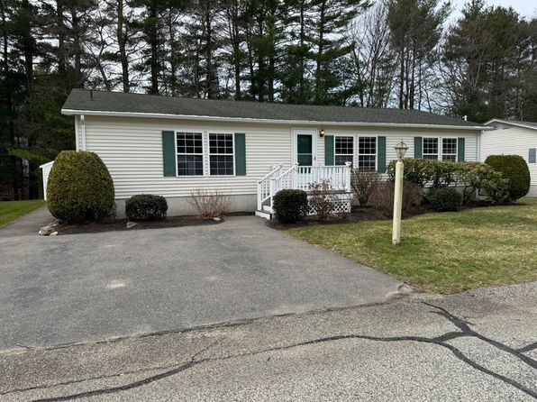 10 Trailwood Dr, Bridgewater, MA 02324