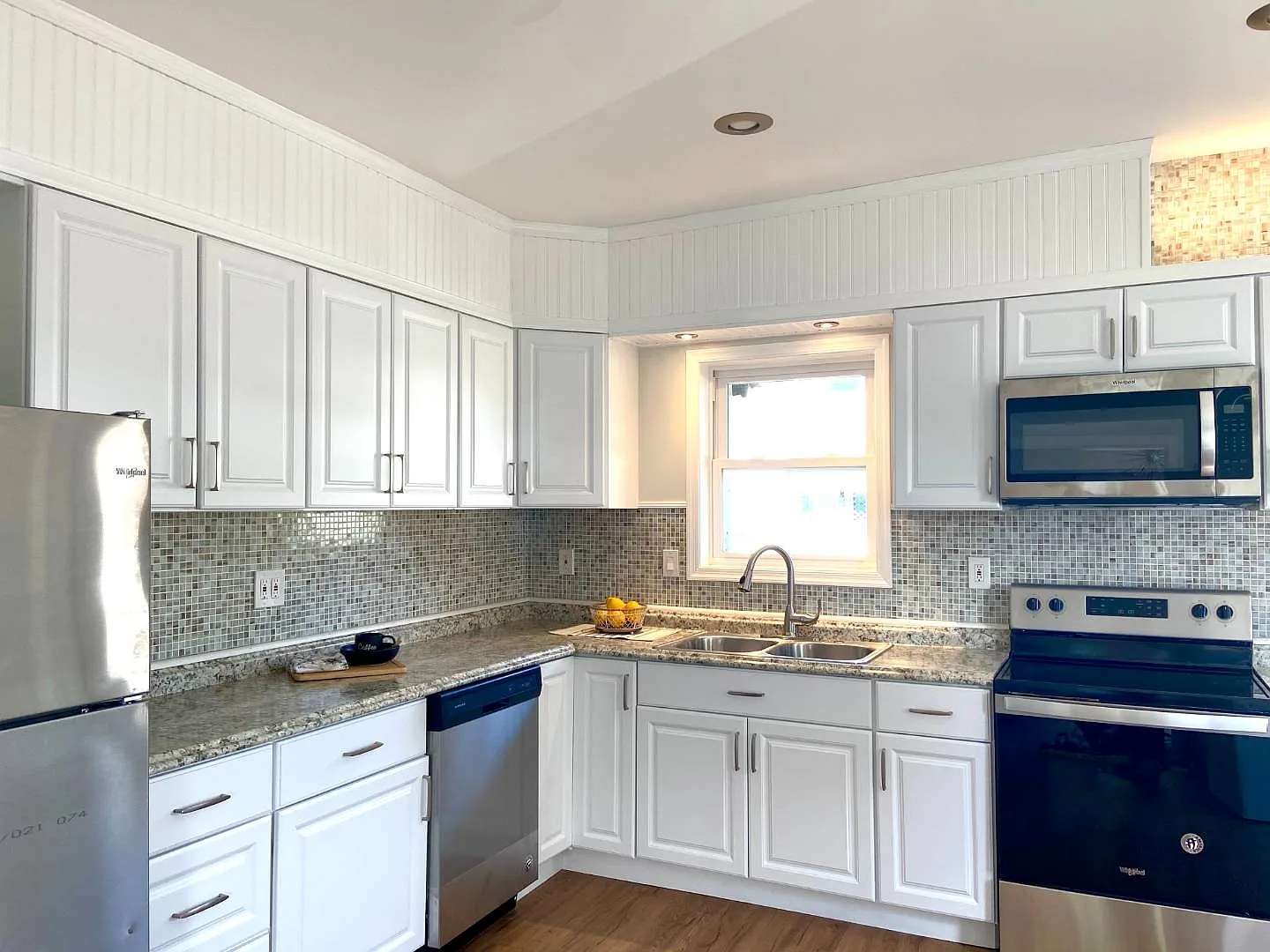 6 bed, 1.5 bath, 2900 sqft, $2,155 — Photo 4