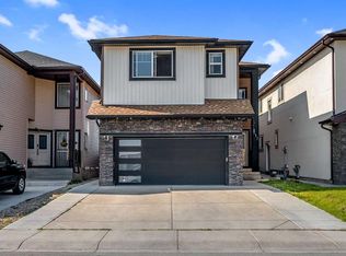 217 E Taralake Mnr NE, Calgary, AB T3J 0N2