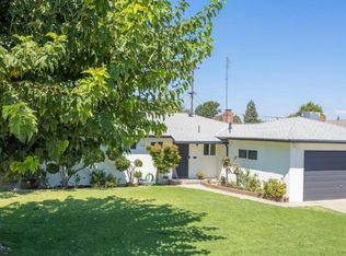 593 W Pico Ave, Clovis, CA 93612