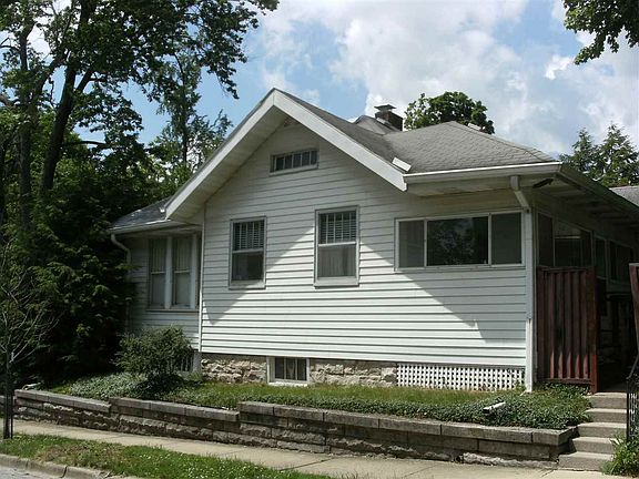 3rd image of 615 S Park Ave