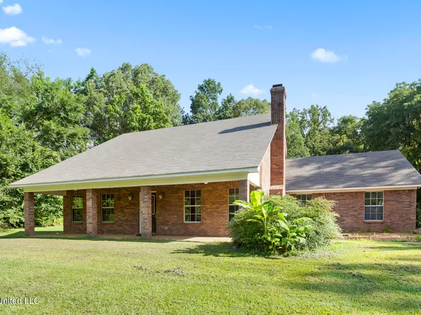 1480 Big Creek Rd, Raymond, MS 39154