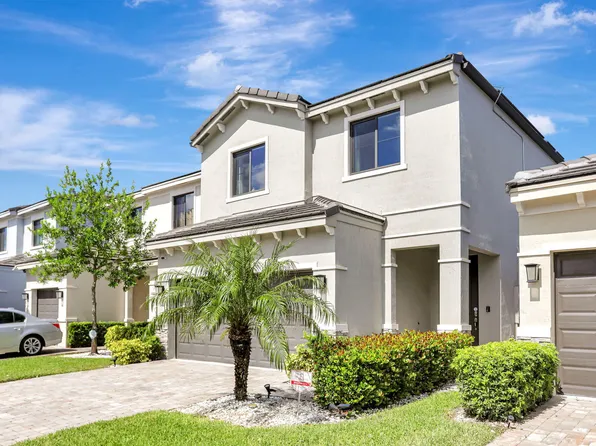 290 NW 33rd Lane, Pompano Beach, FL 33069