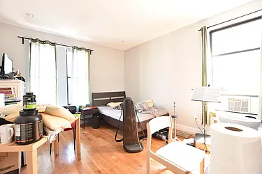 Rented by Clove Realty LLC