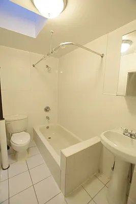 Rented by REAL New York | media 11