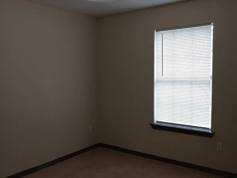702 Sonesta Dr #A — Photo 4