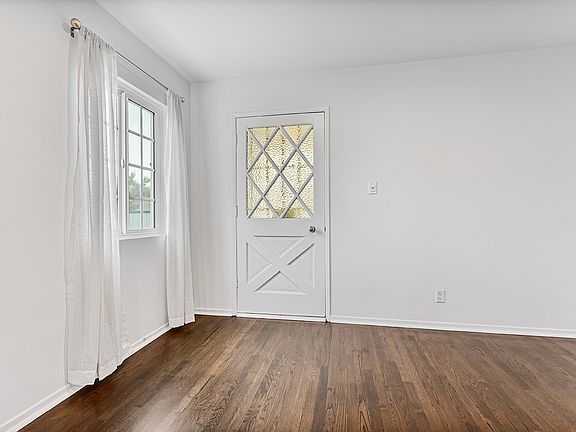 2nd image of 4762 Imlay Ave