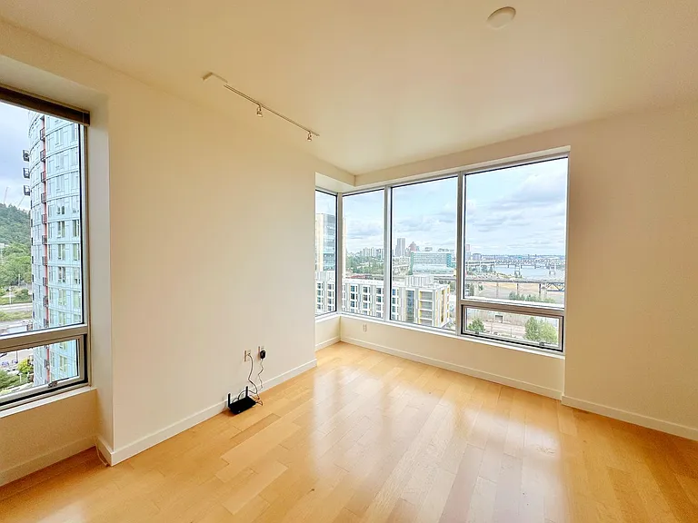 3570 S River Pkwy #1709 — Photo 4