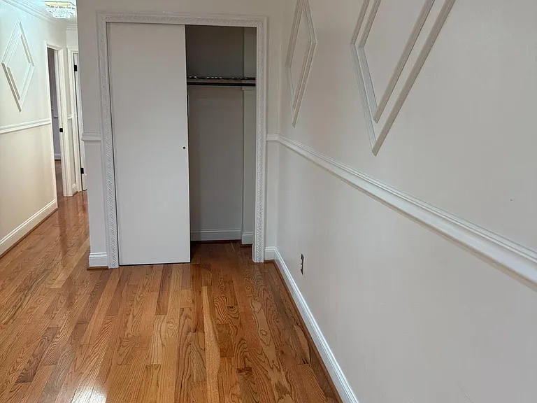 3658 Genesee Dr — Photo 15