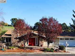 3420 Woodview Dr, Lafayette, CA 94549