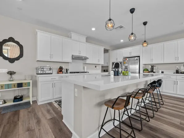 1485 Natalia Ct, Escondido, CA 92026