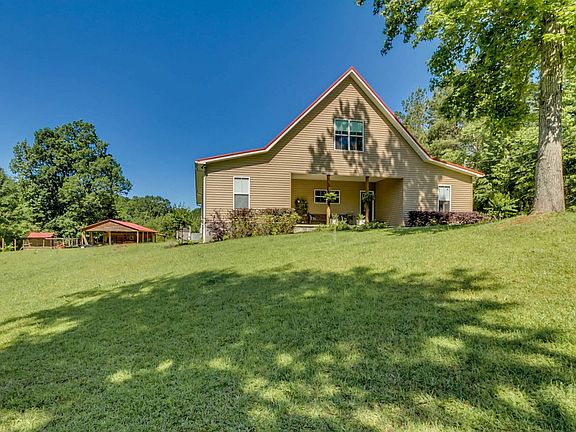 3rd image of 5505 Pinedale Dr