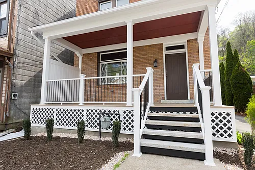 1049 North Ave Photo 1
