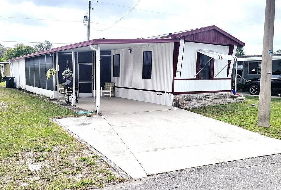 1st image of 21 Charles Dr