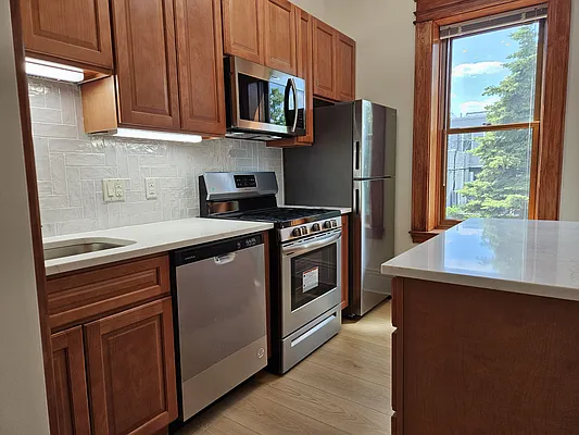 Rented by Compass | media 12