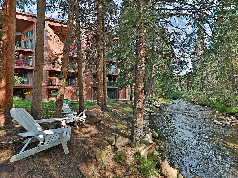 1080 Winter Park Dr #16 — Photo 4