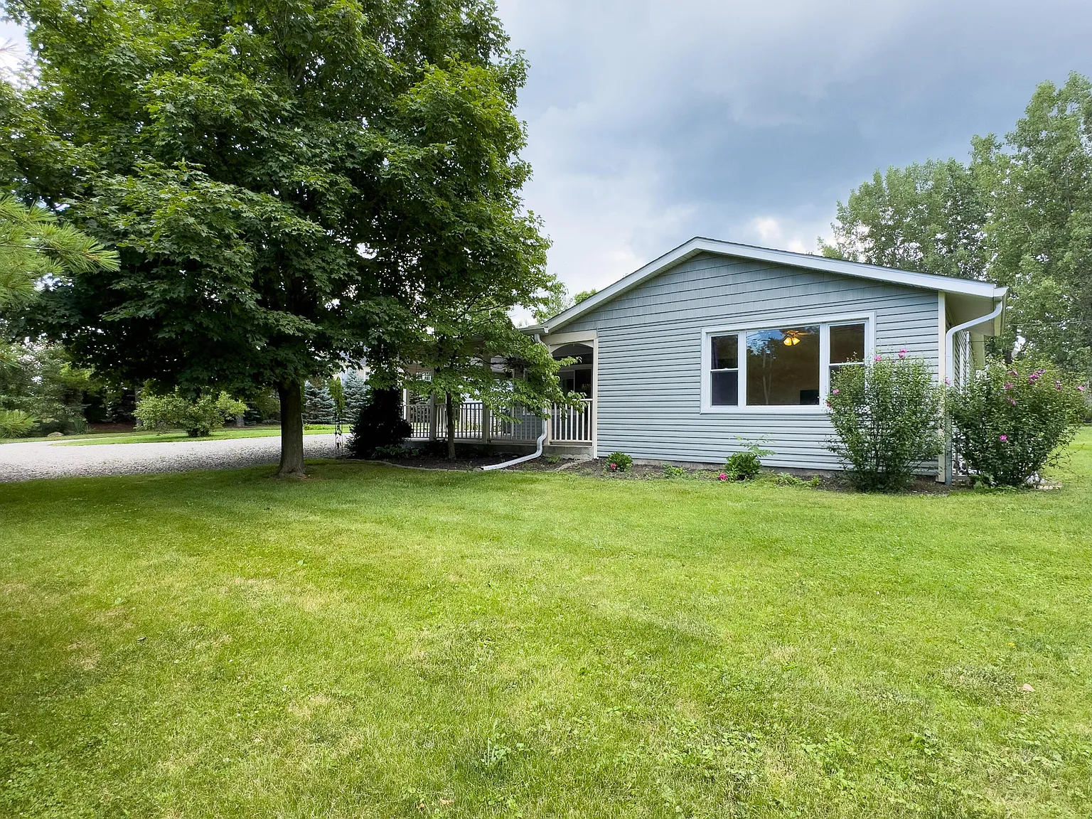 8007 Harriott Rd photo 1