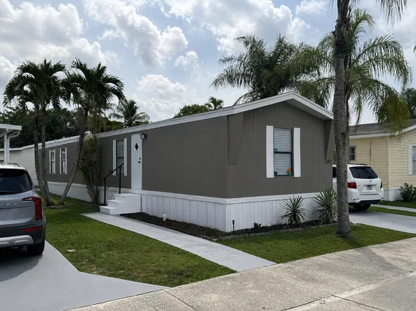 182 Plantation Blvd, Lake Worth, FL 33467