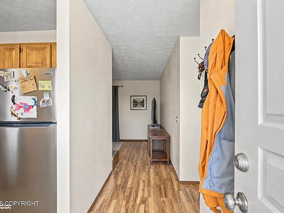 3rd image of 1481 Northview Dr Unit H6