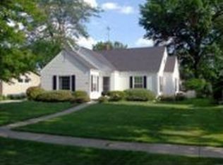 339 Ellendale Pkwy, Crown Point, IN 46307