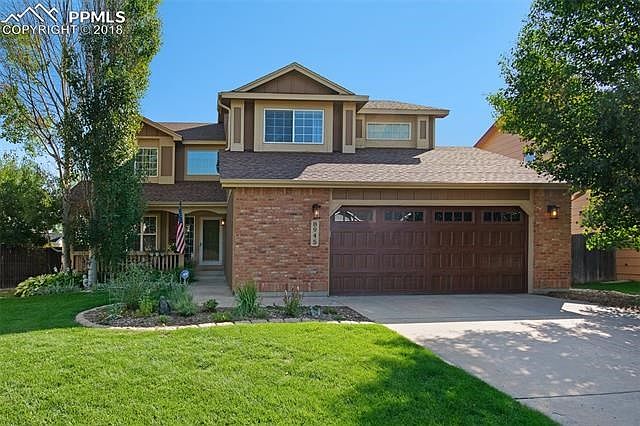 Beautifully updated D20 Home in the Summerfield Briargate area.