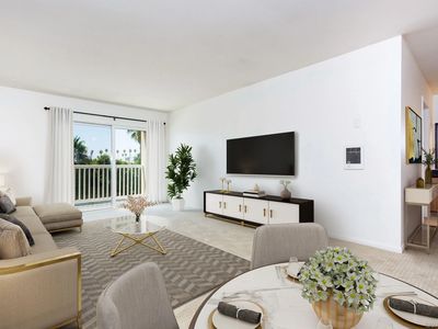 3030 Suncrest Dr UNIT 304, San Diego, CA, 92116