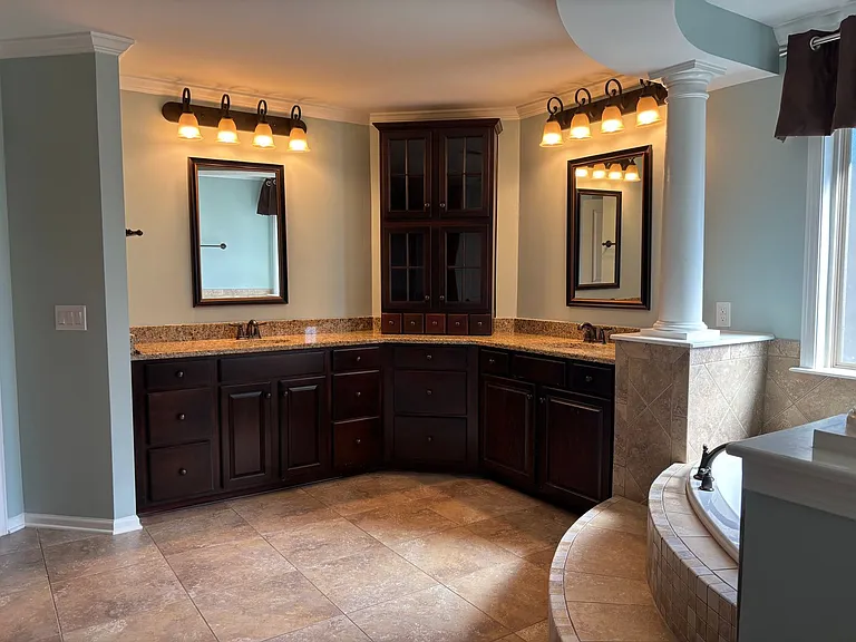 8811 Tamarron Dr — Photo 42
