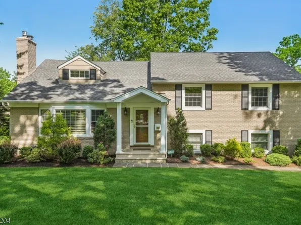 203 White Oak Ridge Rd, Millburn Twp., NJ 07078