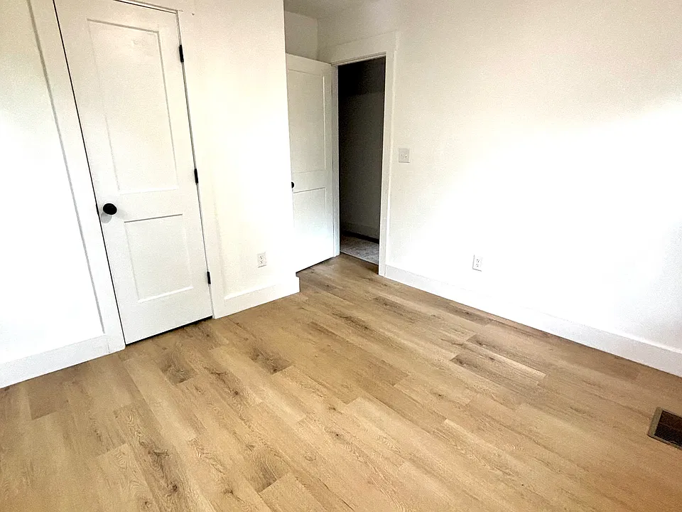324 State St #3