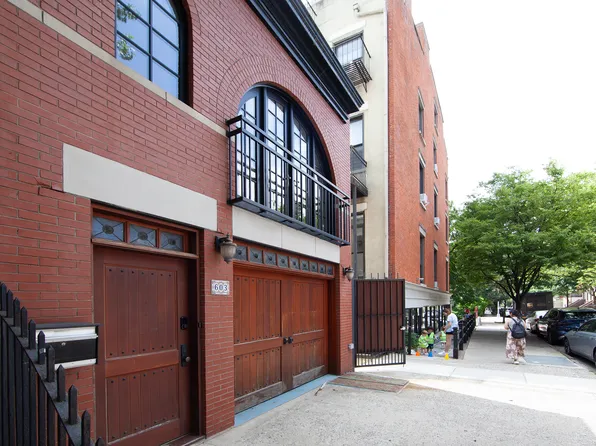 603 Henry Street image 12 of 12