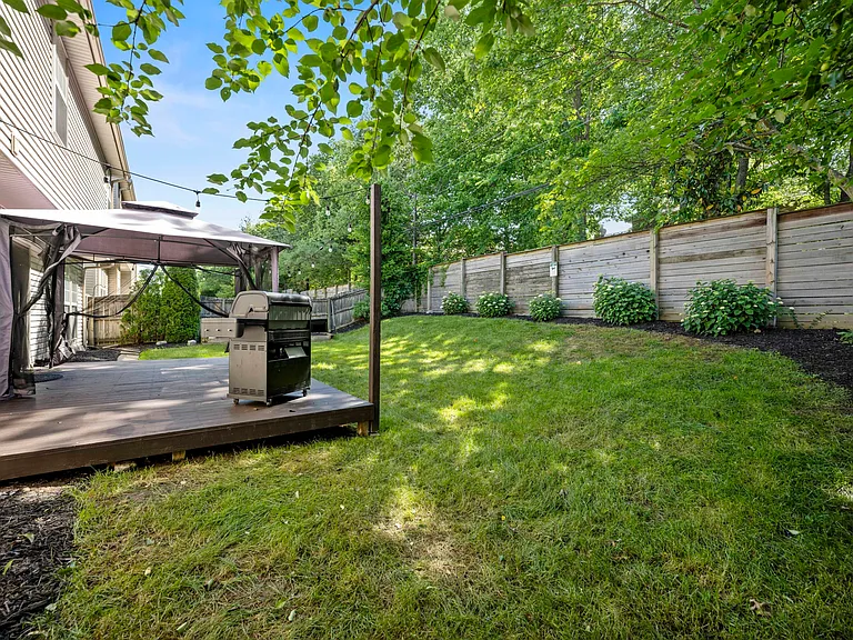 4016 Kenesaw Dr — Photo 46