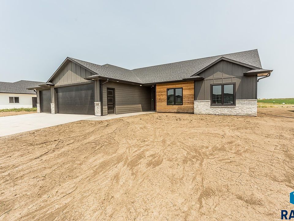5908 W McKinley St, Sioux Falls, SD 57107 MLS 22305332 Zillow