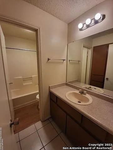 5311 Ashbury Dr — Photo 6