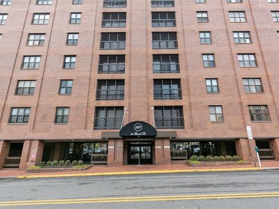 12 Bond Street #5E, Great Neck, NY, 11021
