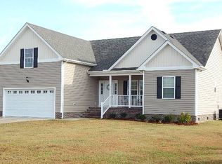 136 Travis Blvd, Moyock, NC 27958