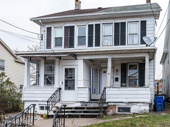 3rd image of 589 McKinley St