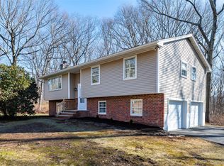 12 Blueberry Lane, Stormville, NY 12582