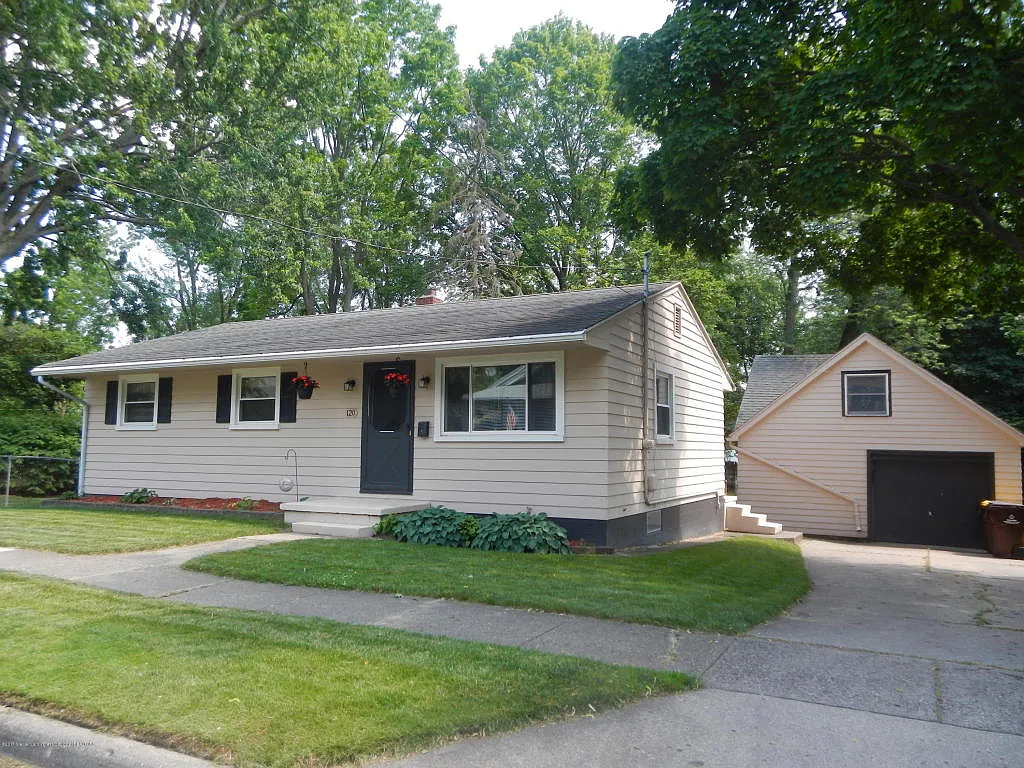 120 Elm St photo 1