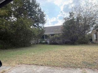 1014 Fairlawn Dr, Duncanville, TX 75116