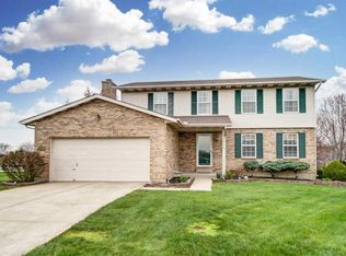7828 Bayer Dr, West Chester, OH 45069