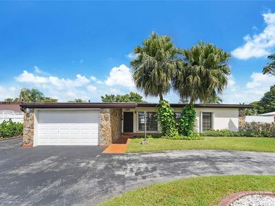 1015 W 64th St, Hialeah, FL, 33012