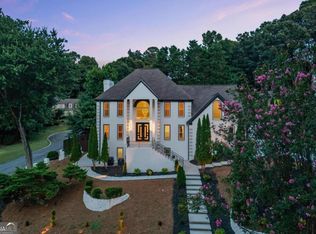 762 Bedford Oaks Dr, Marietta, GA 30068