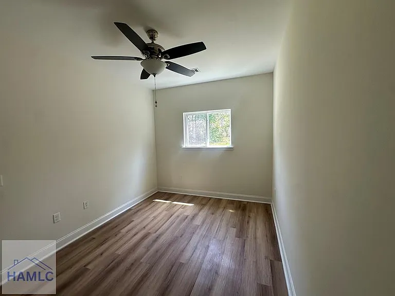 373 Carter Rd #B — Photo 10